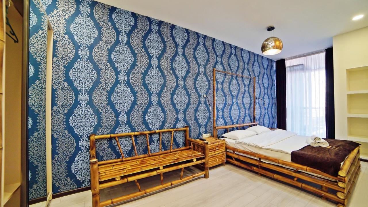 Mardi Plaza Hotel Батумі Екстер'єр фото