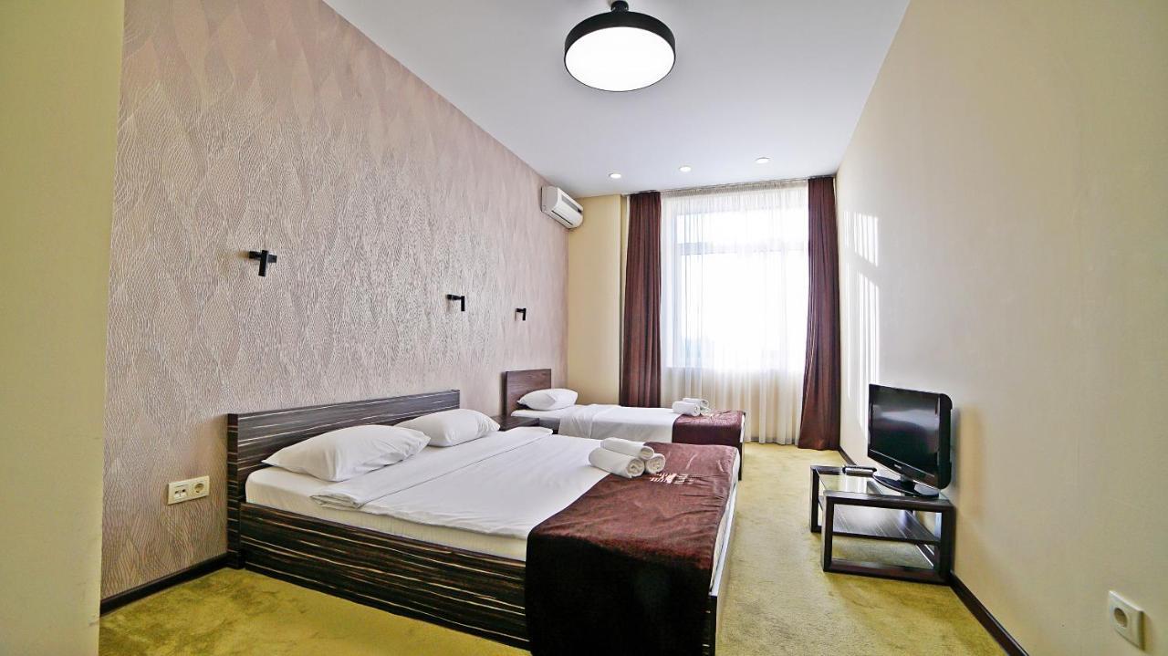 Mardi Plaza Hotel Батумі Екстер'єр фото