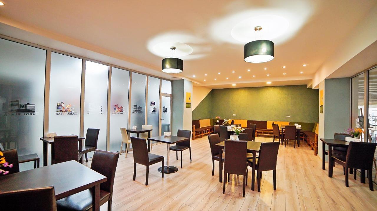Mardi Plaza Hotel Батумі Екстер'єр фото